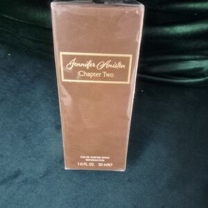 Jennifer Aniston Chapter Two Perfume